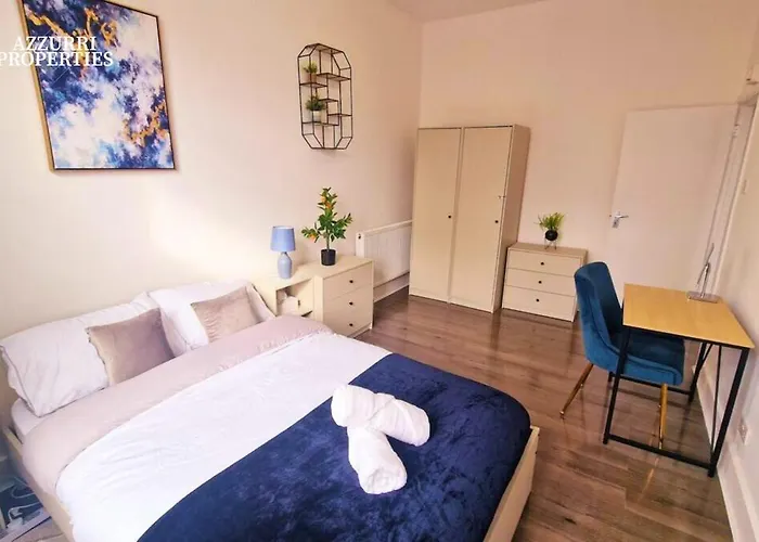 Short Stays At Barking Road